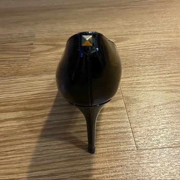 VALENTINO Leather Stiletto Pump - Picture 4 of 12